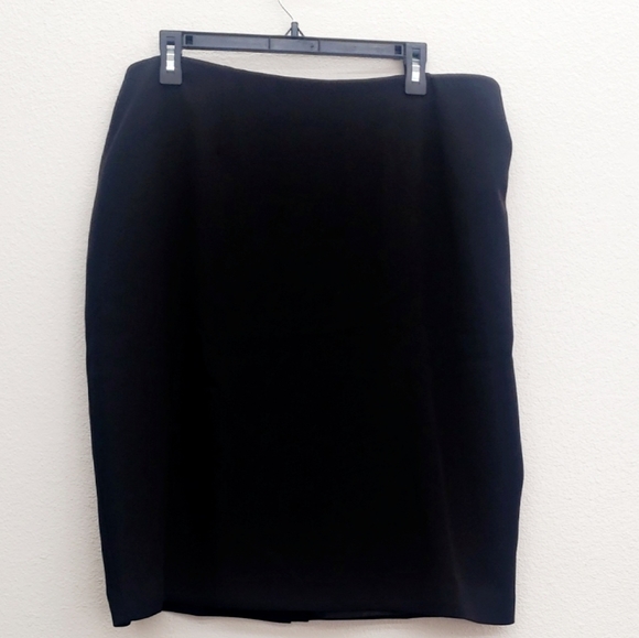 Jones Studio Separates Black Skirt